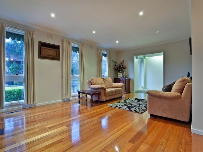 8 Timmins Court, Wheelers Hill VIC 3150