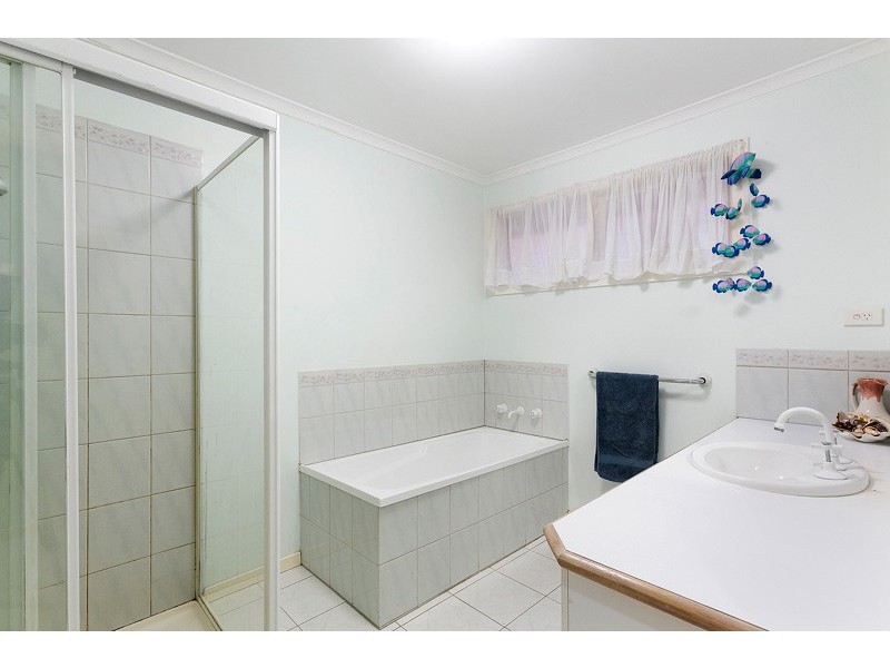 19 Clauscen Drive, Rowville VIC 3178