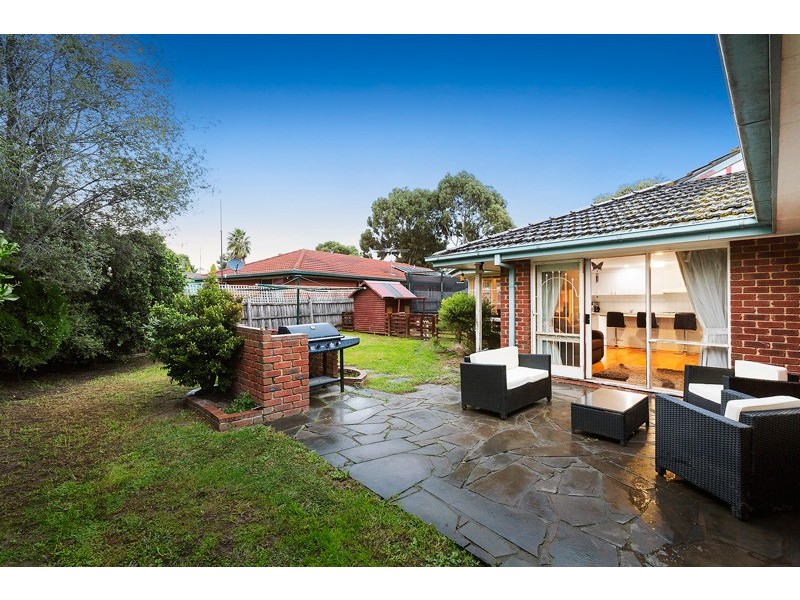 19 Clauscen Drive, Rowville VIC 3178