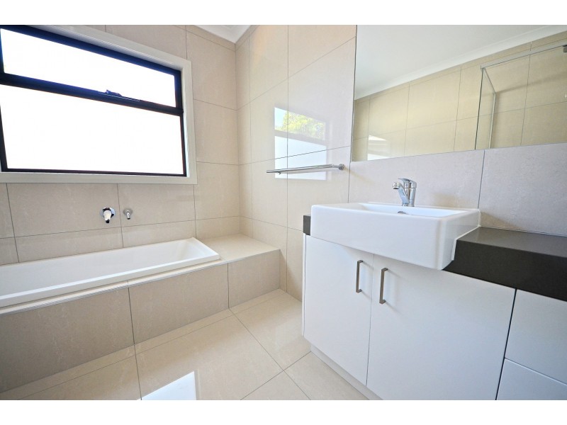 47 Driftwood Drive, Glen Waverley VIC 3150