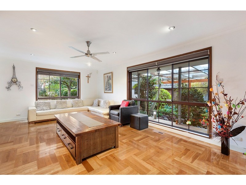 23 Ashby Drive, Dandenong North VIC 3175