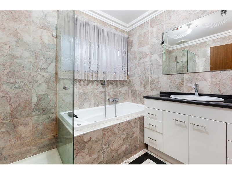 23 Ashby Drive, Dandenong North VIC 3175