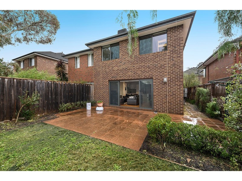 33 Cookson Way, Burwood VIC 3125