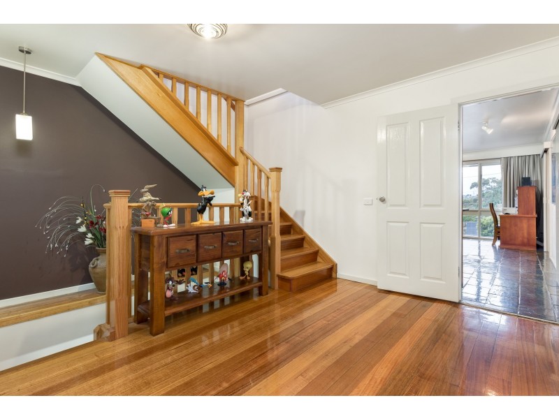 21 Somerset Drive, Dandenong North VIC 3175
