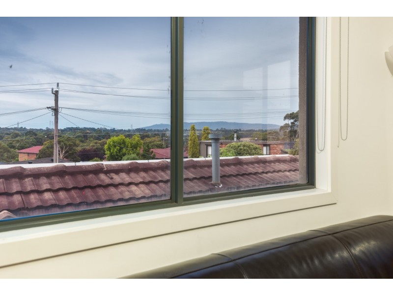 21 Somerset Drive, Dandenong North VIC 3175