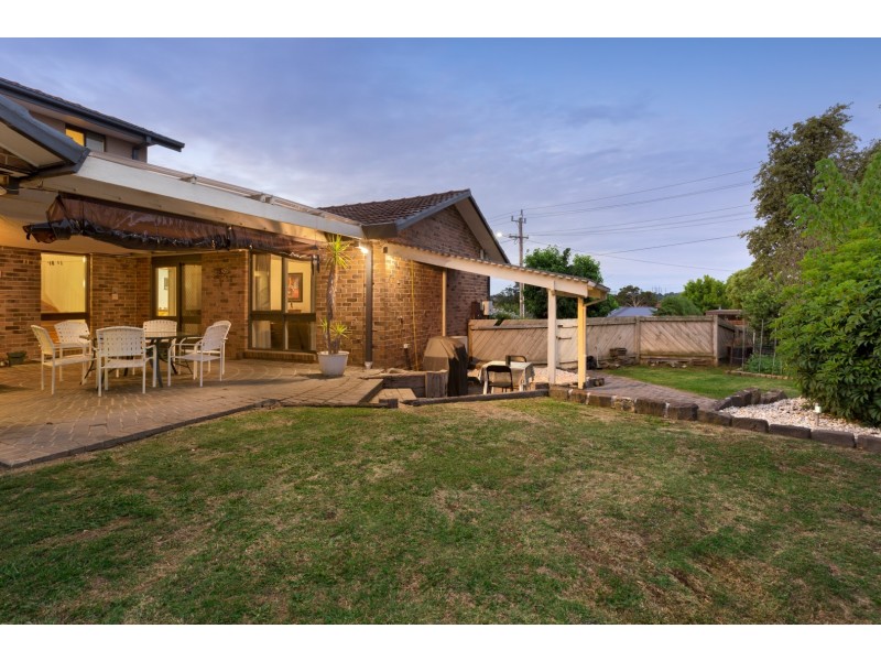 21 Somerset Drive, Dandenong North VIC 3175