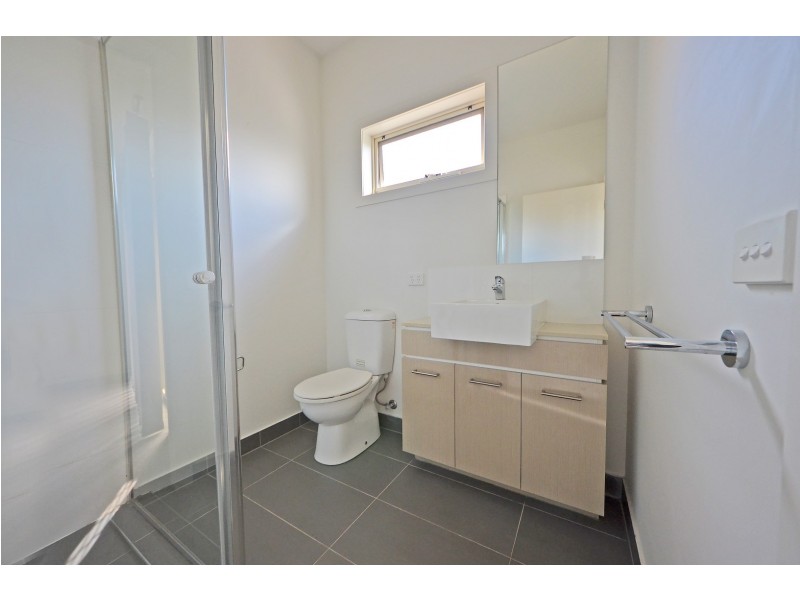 4/43-45 Winbirra Parade, Ashwood VIC 3147