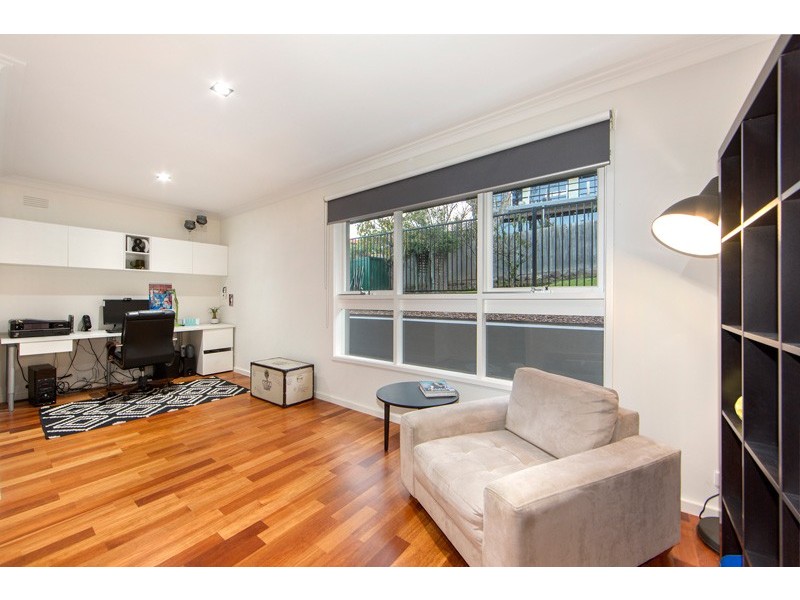 15 Roslyn Court, Dandenong North VIC 3175
