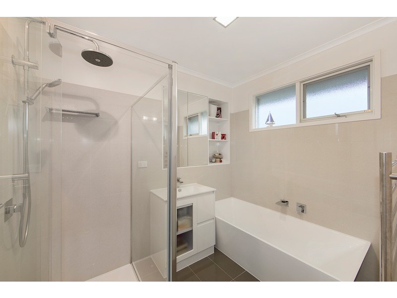 15 Roslyn Court, Dandenong North VIC 3175