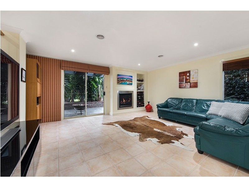 63 Jells Road, Wheelers Hill VIC 3150