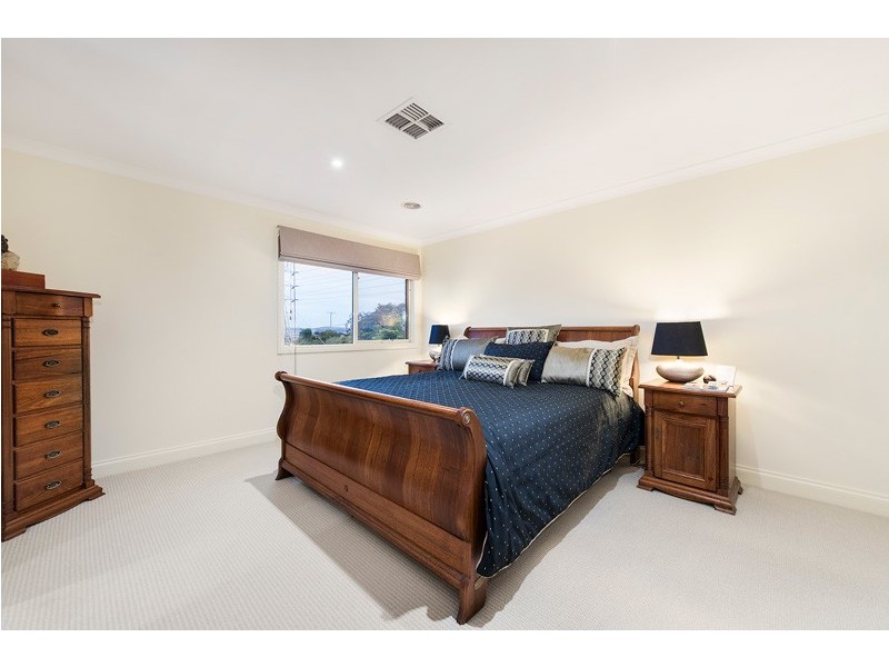 63 Jells Road, Wheelers Hill VIC 3150