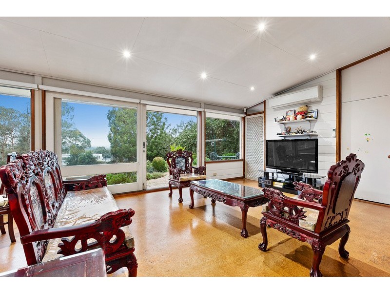 6 Fairview Avenue, Wheelers Hill VIC 3150