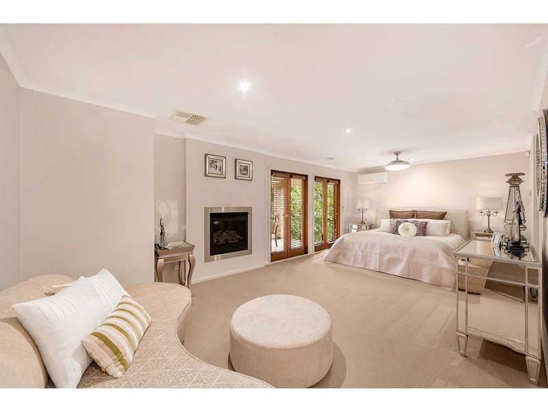 5 Jells Road, Wheelers Hill VIC 3150