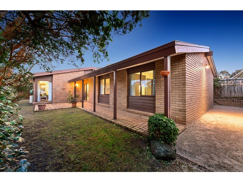 24 Stableford Avenue, Glen Waverley VIC 3150