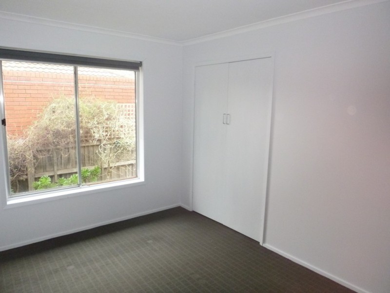 2/54 Rialannah Road, Mount Nelson TAS 7007