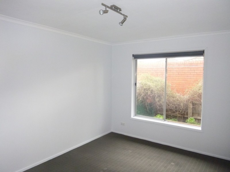 2/54 Rialannah Road, Mount Nelson TAS 7007