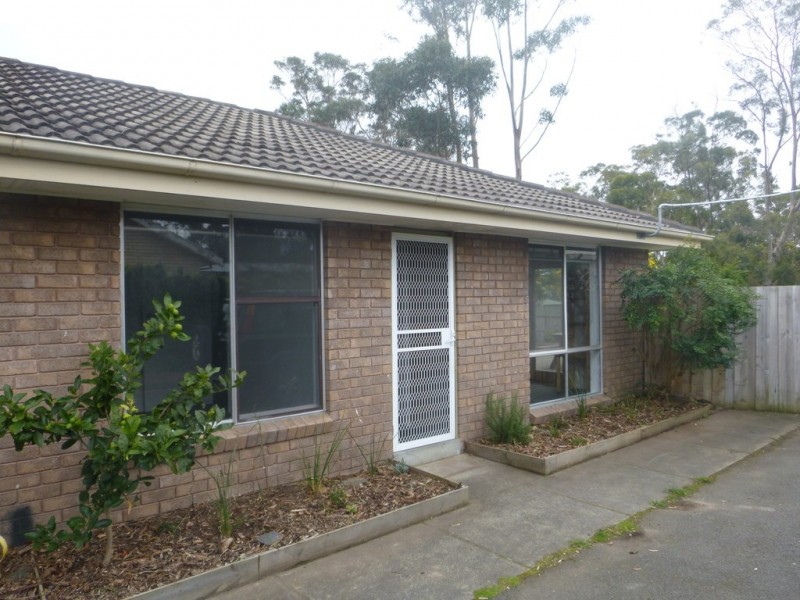 2/54 Rialannah Road, Mount Nelson TAS 7007