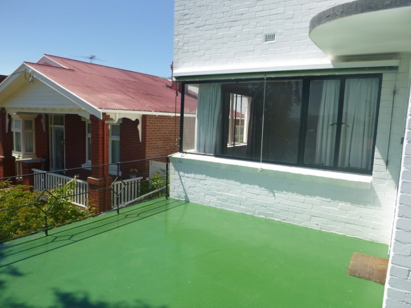 98 York Street, Sandy Bay TAS 7005
