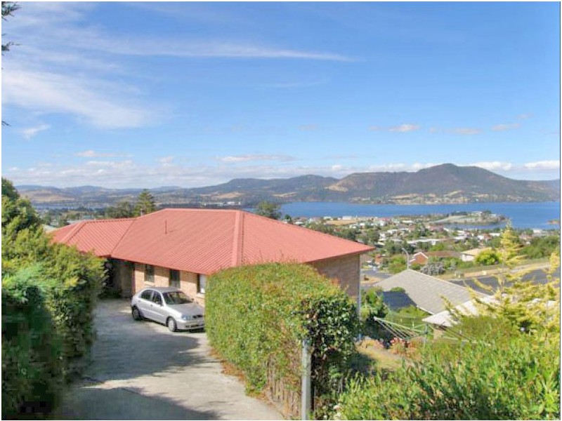 2 Hardman Court, Rosetta TAS 7010