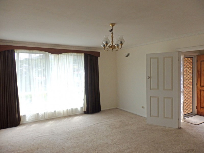 5 St Helens Street, Lindisfarne TAS 7015