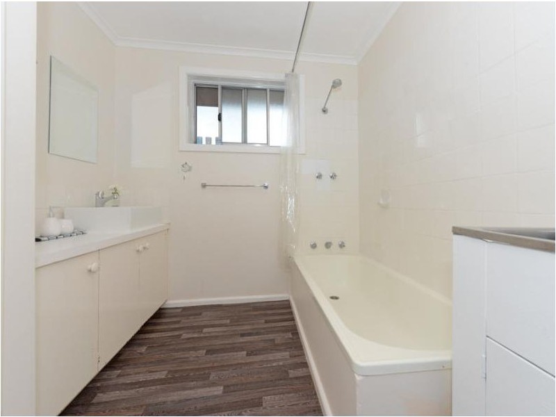 1/2 Suncoast Drive, Blackmans Bay TAS 7052