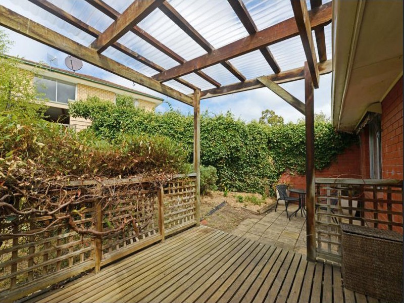 1/2 Suncoast Drive, Blackmans Bay TAS 7052