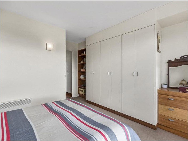 4b/33 Tower Road, New Town TAS 7008