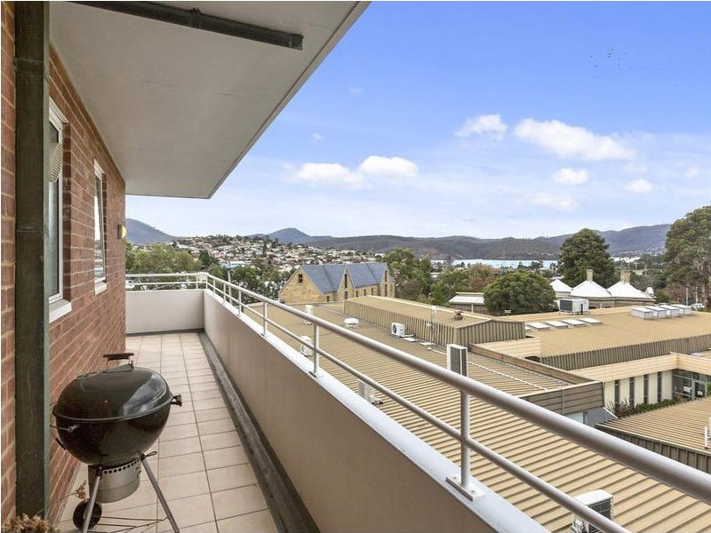 4b/33 Tower Road, New Town TAS 7008
