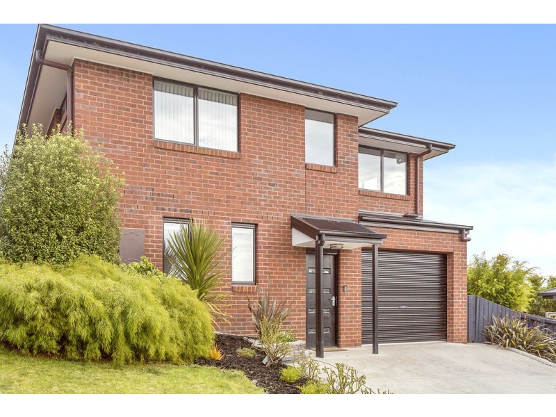 16 Navigators Rise, Granton TAS 7030