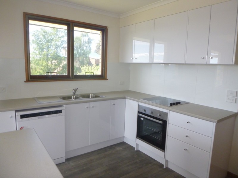 10 Rosina Court, Mount Stuart TAS 7000