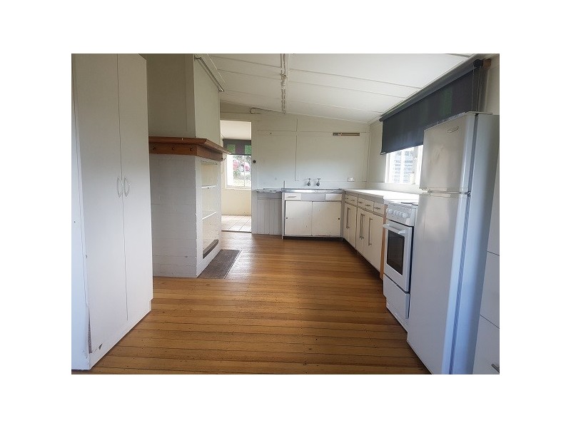 2 Blanche Avenue, Blackmans Bay TAS 7052