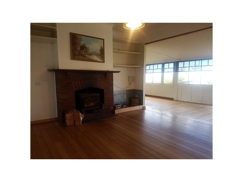 2 Blanche Avenue, Blackmans Bay TAS 7052