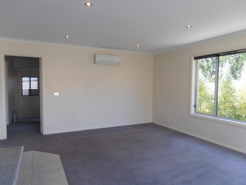 2/33 Moir Road, Kingston TAS 7050