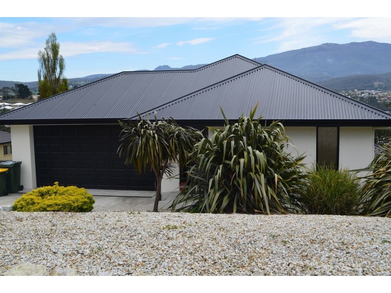 16 Mountain View Drive, Kingston TAS 7050