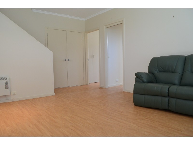 16 Mountain View Drive, Kingston TAS 7050