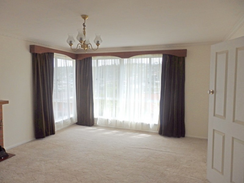 5 St Helens Street, Lindisfarne TAS 7015