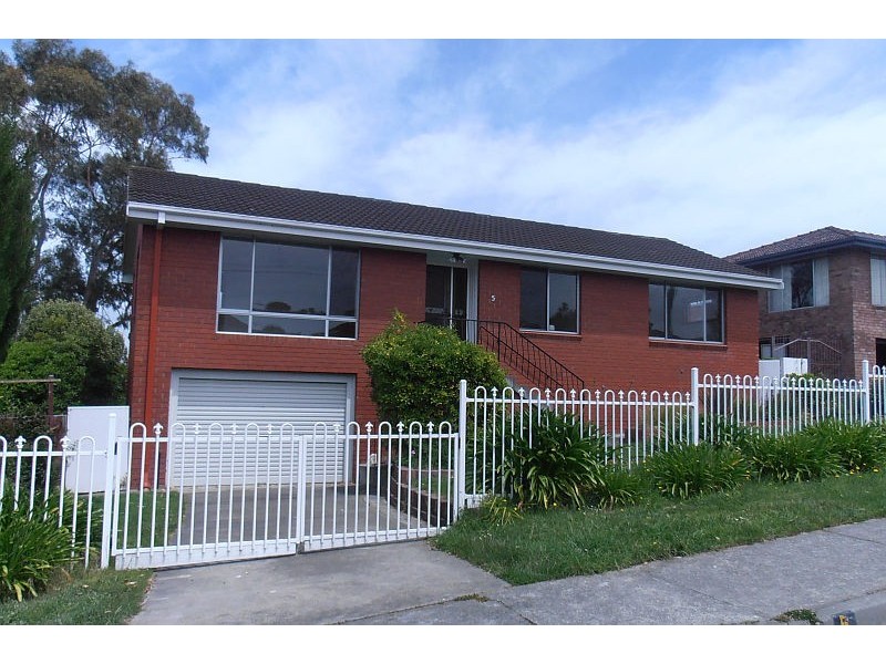 5 Aldinga Street, Blackmans Bay TAS 7052