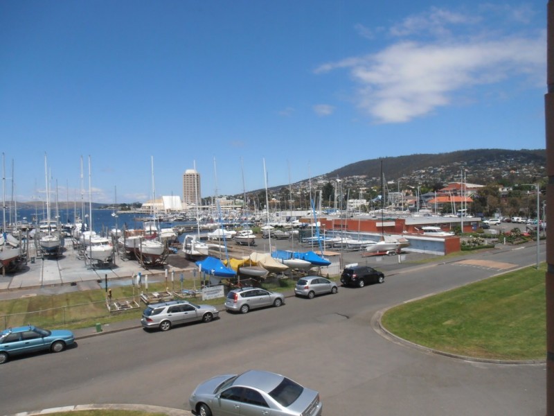 5/50 Marieville Esplanade, Sandy Bay TAS 7005