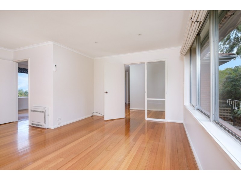 15 Tarana Road, Blackmans Bay TAS 7052