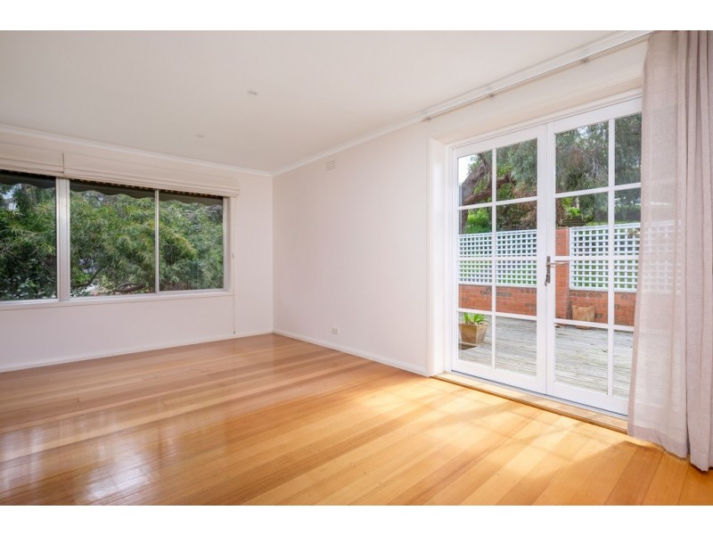 15 Tarana Road, Blackmans Bay TAS 7052