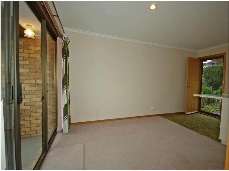 402 Village Drive, Kingston TAS 7050