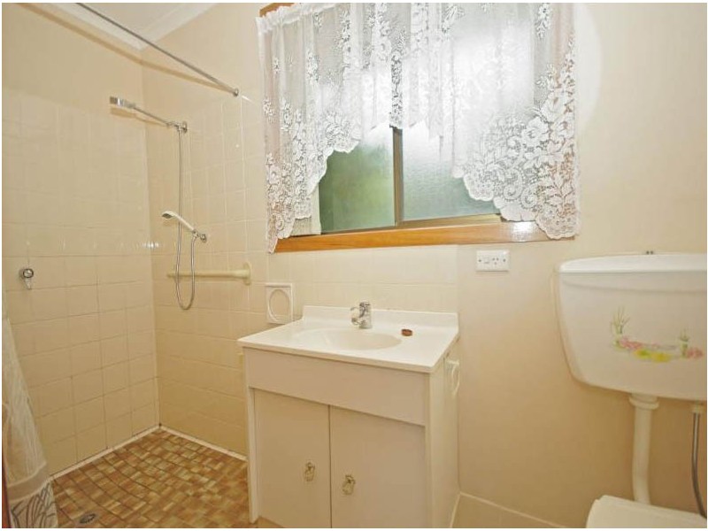 402 Village Drive, Kingston TAS 7050