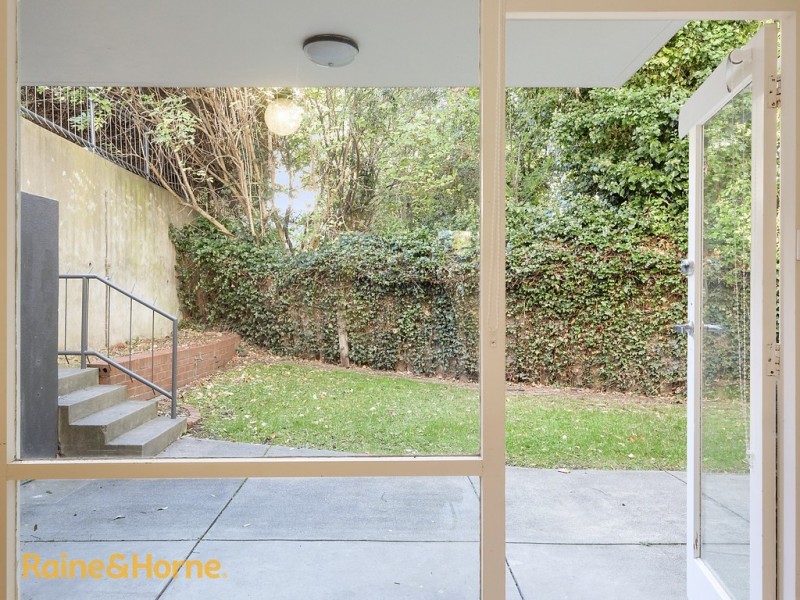 3/2 Lauramont Avenue, Sandy Bay TAS 7005