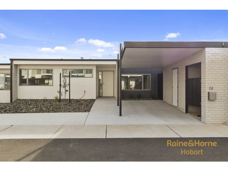 4/1 Bournville Crescent, Claremont TAS 7011