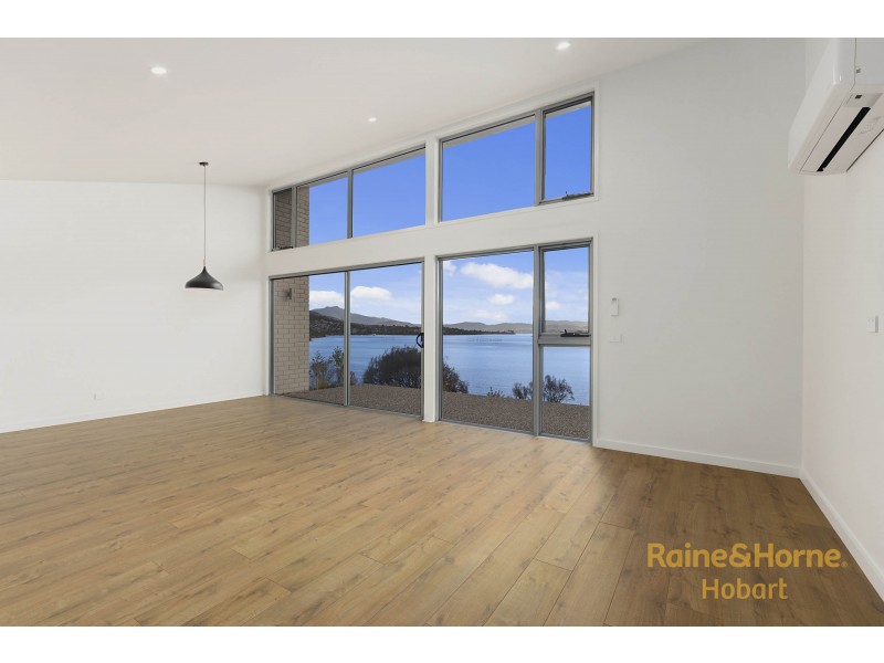 4/1 Bournville Crescent, Claremont TAS 7011