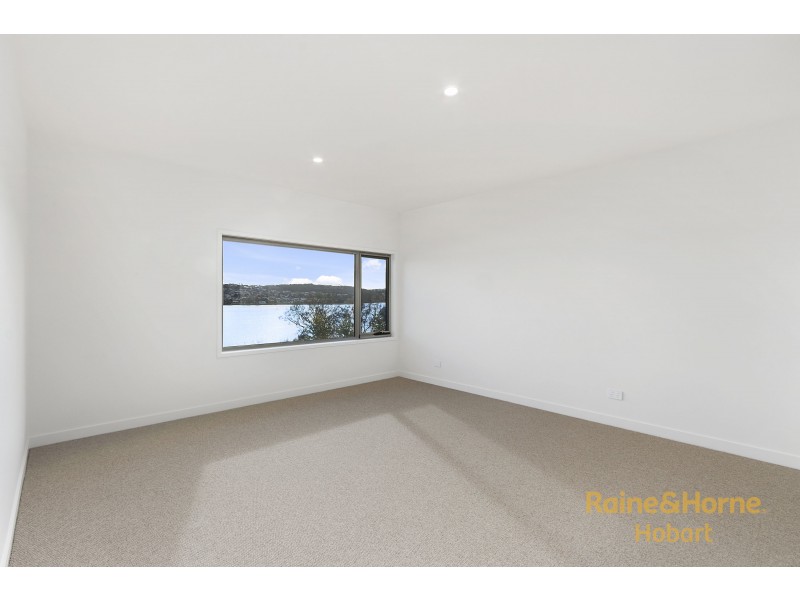 4/1 Bournville Crescent, Claremont TAS 7011