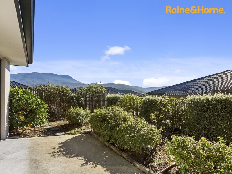 5/76 Auburn Road, Kingston Beach TAS 7050