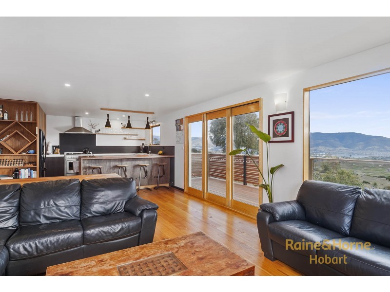 75 Oak Farm Rise, Old Beach TAS 7017