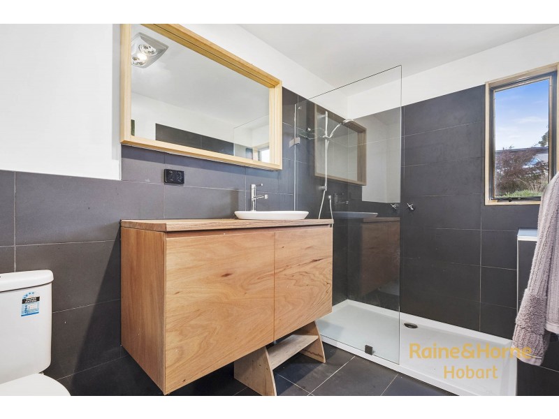 75 Oak Farm Rise, Old Beach TAS 7017