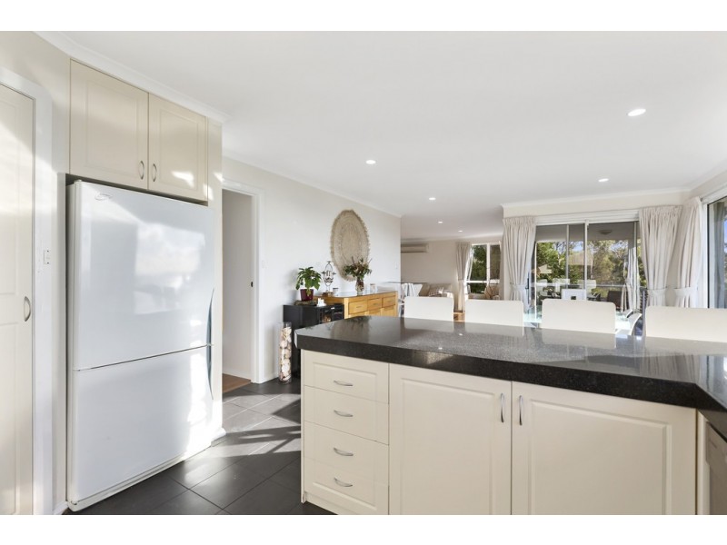 23 Tinderbox Road, Blackmans Bay TAS 7052
